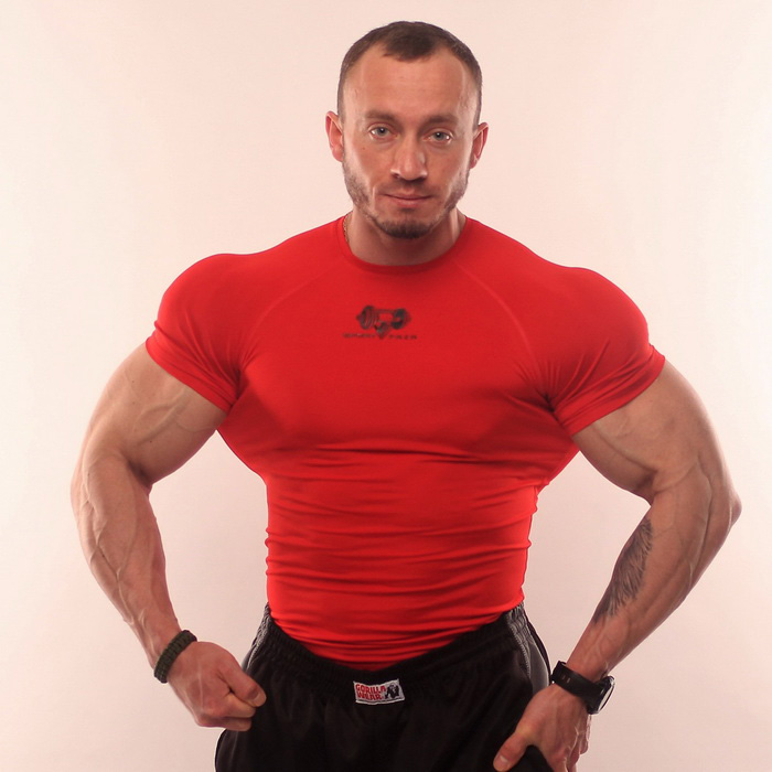 Компресс. футболка SF Red (S, M, L, XL, XXL) Компресс. футболка SF Red (S, M, L, XL, XXL)