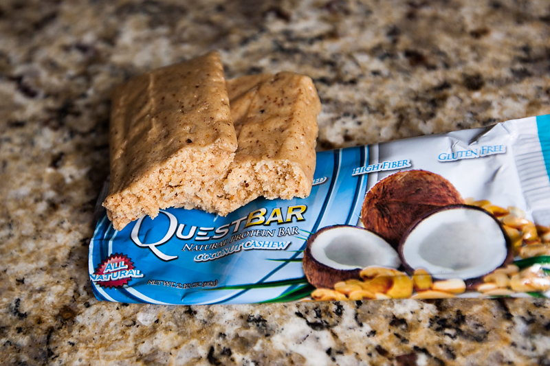 Quest Bar Coconut Cashew без упаковки Quest Bar Coconut Cashew без упаковки