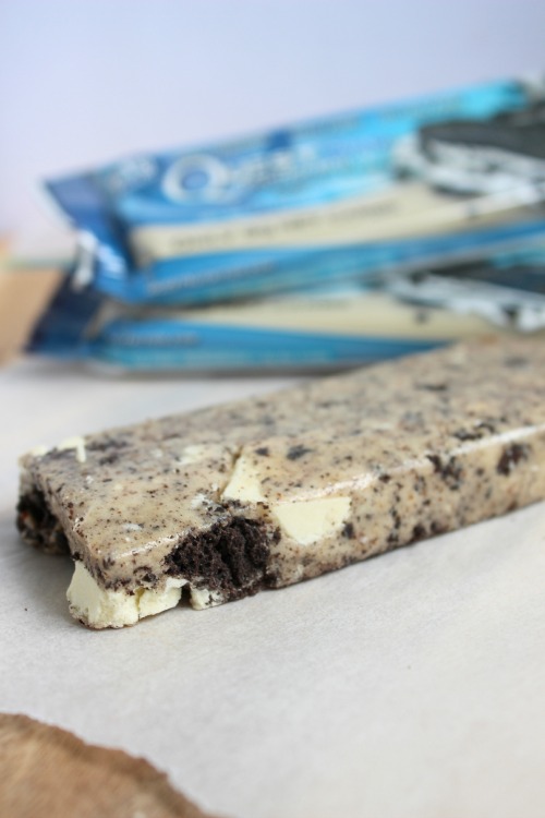 Quest Bar Cookies & Cream без упаковки Quest Bar Cookies & Cream без упаковки