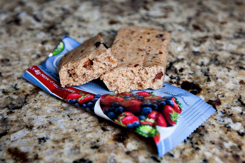 Quest Bar Mixed Berry Bliss без упаковки Quest Bar Mixed Berry Bliss без упаковки